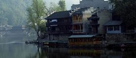『秘境湘黔渝』怀进黔出·双卧9日，一趟行程，三地风情，性价比与体验感的完美平衡