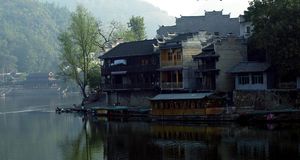 『秘境湘黔渝』怀进黔出·双卧9日，一趟行程，三地风情，性价比与体验感的完美平衡