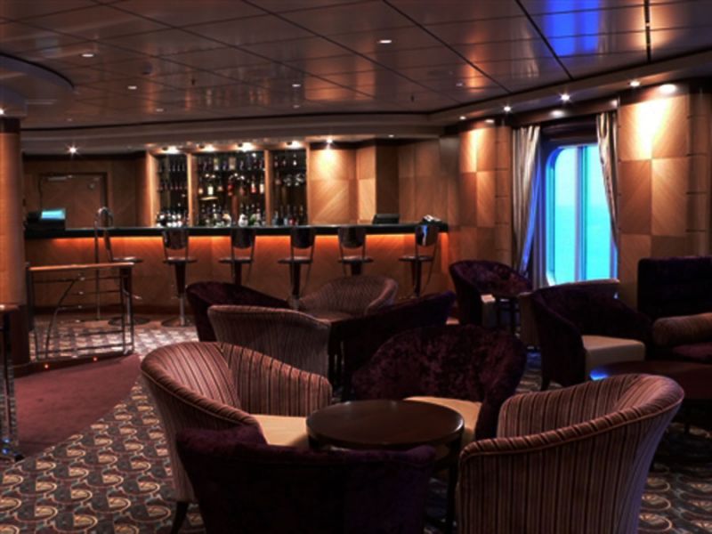 Spinnaker Bar
