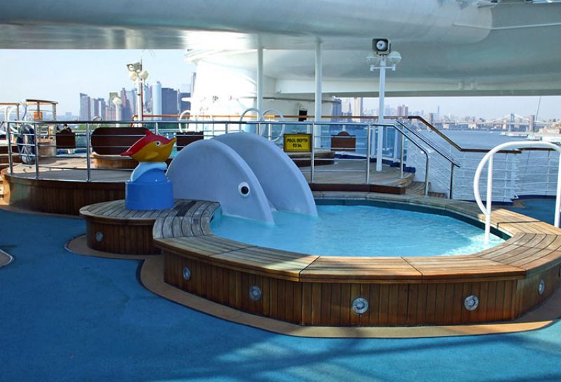 Splash Pool