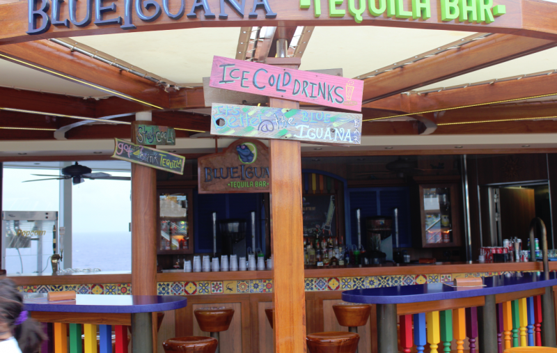 Bluelguana Tequila Bar