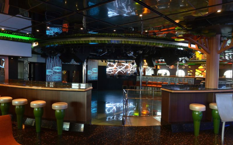Henri's Dance Club