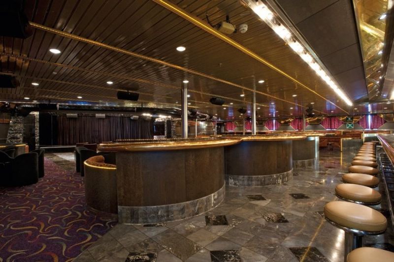 Starlight Aft Lounge