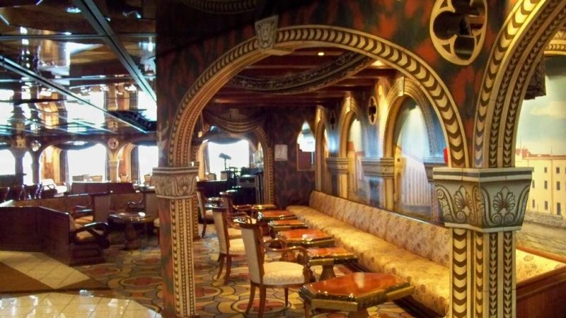 Romeo and Juliet Lounge