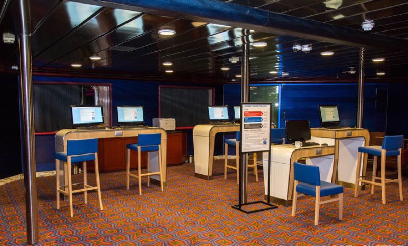 Internet Cafe