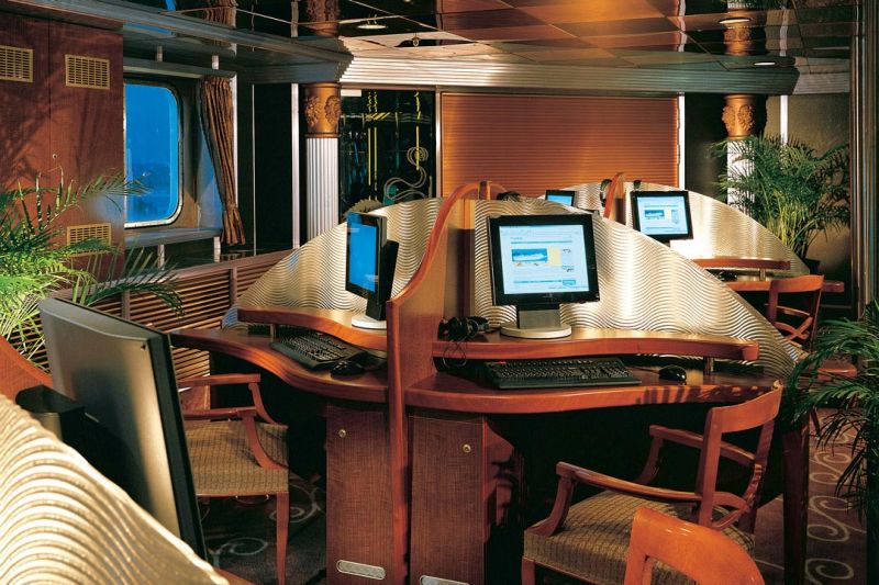 Internet Cafe