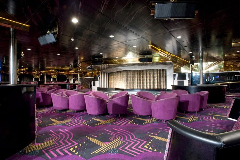 Palace Main Lounge