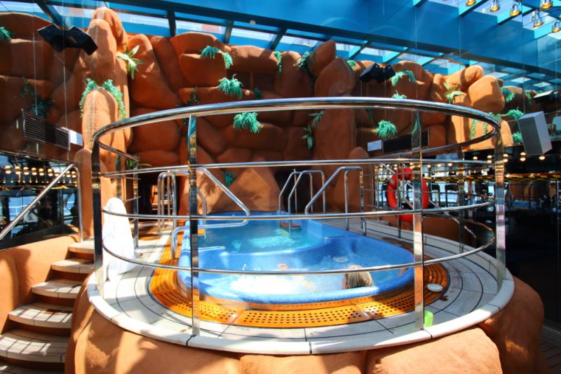 Jacuzzi