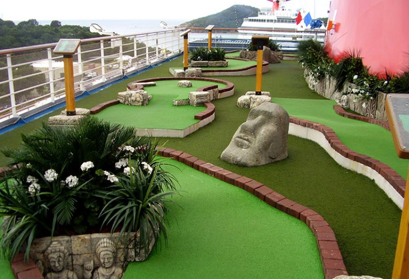 Mini Golf