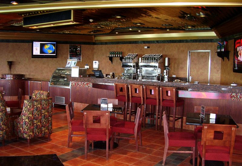 Vittorio's Cafe