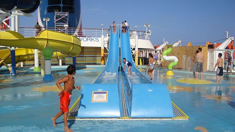 Carnival Waterworks