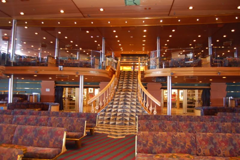 The Dynasty Main Show Lounge