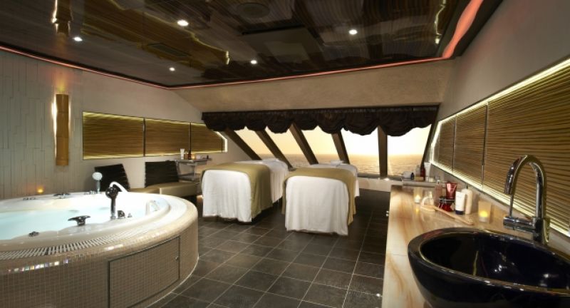 Spa Carnival