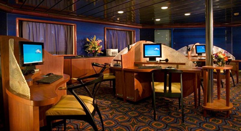 The Web Internet Cafe