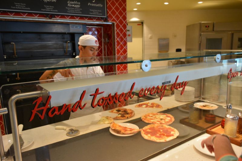 Pizzeria