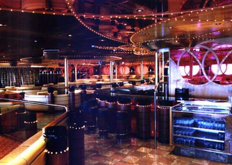 Queen Mary Aft Lounge