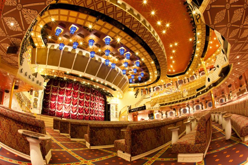 Taj Mahal Main Show Lounge