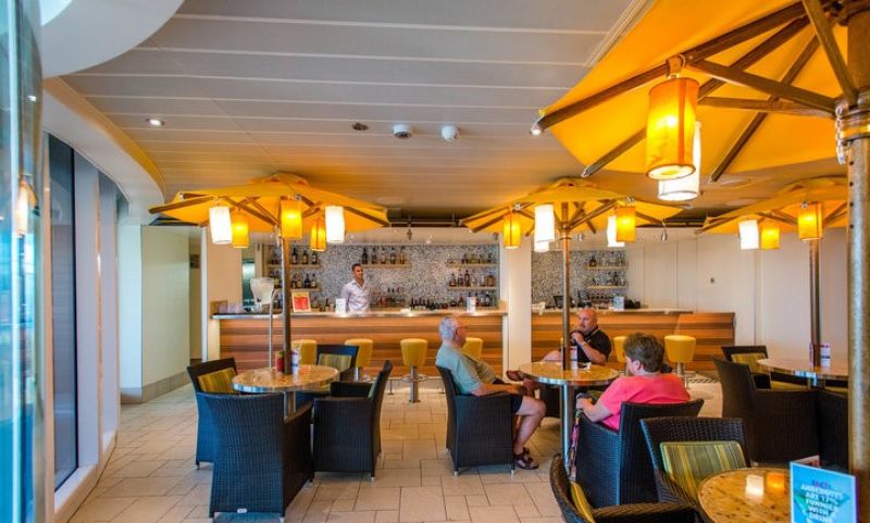 Plaza Bar