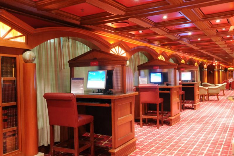 Internet Cafe
