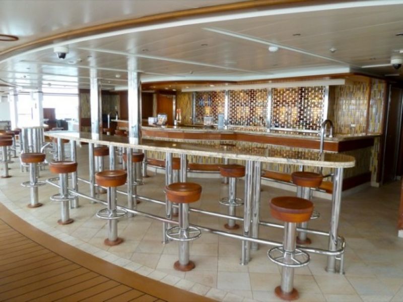 Outrigger Bar