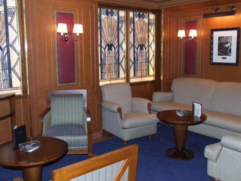 Speakeasy Cigar Lounge