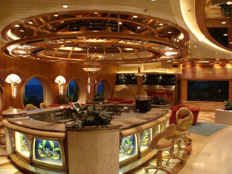 Aquarium Bar