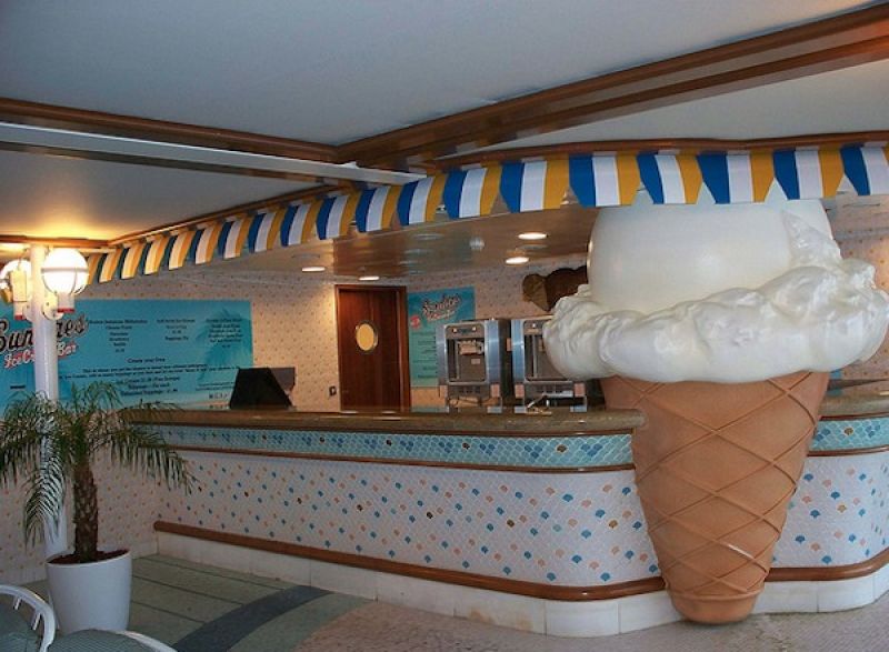 Sundaes Ice Cream Bar