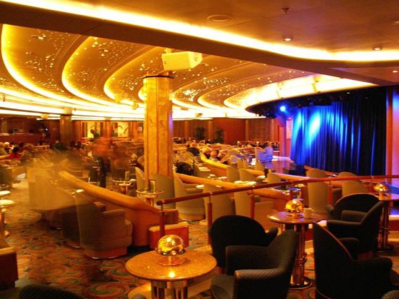 Vista Lounge