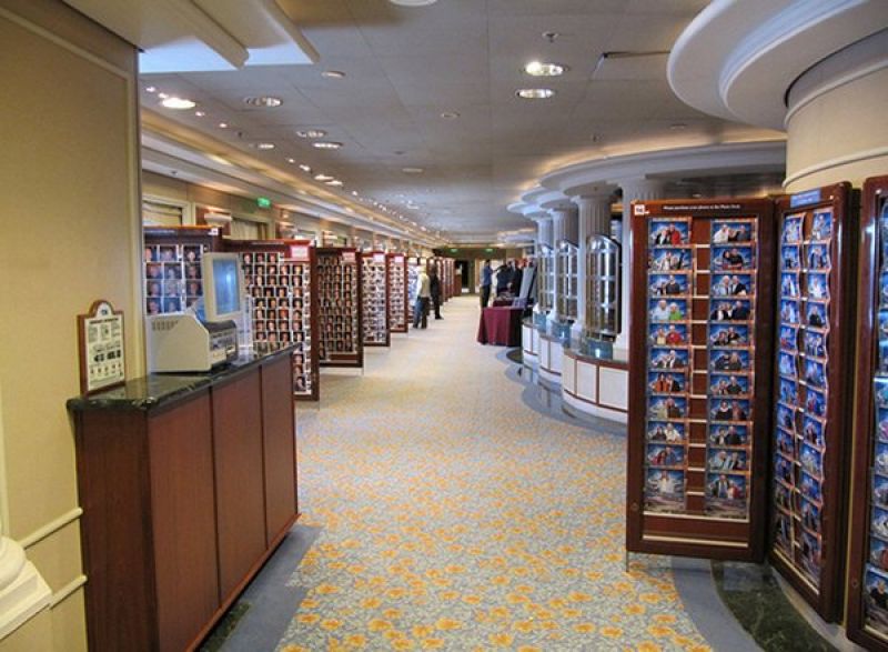 Photo and Video Gallery