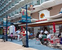 尊尼火箭餐厅