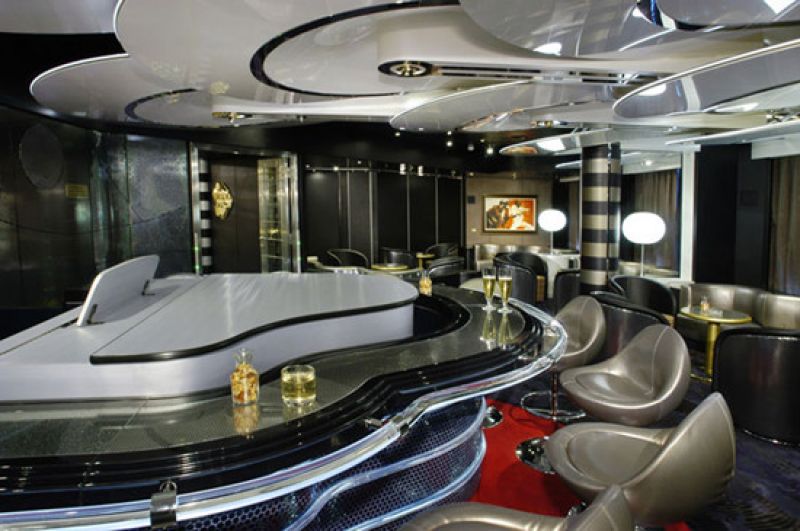 Piano Bar