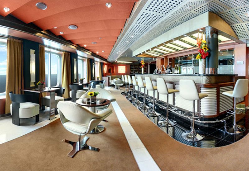 Pinnacle Bar
