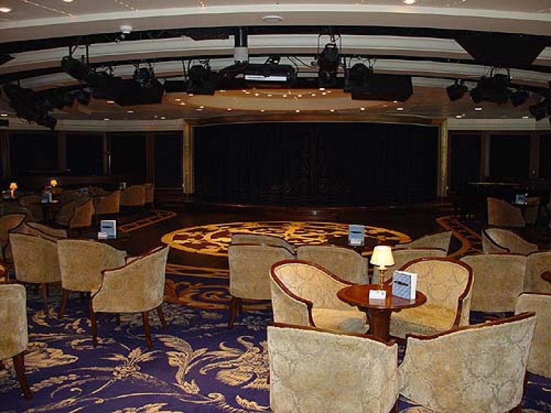 Cabaret Lounge