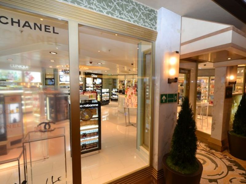 免税店