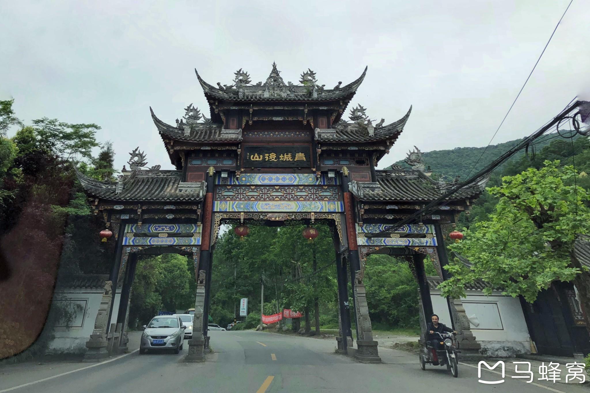 【漫游四川全景】【纯玩】双飞8日游