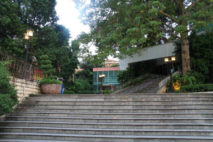 厦门鼓浪屿+菽庄花园+水谣双飞4日跟团游 HP福建