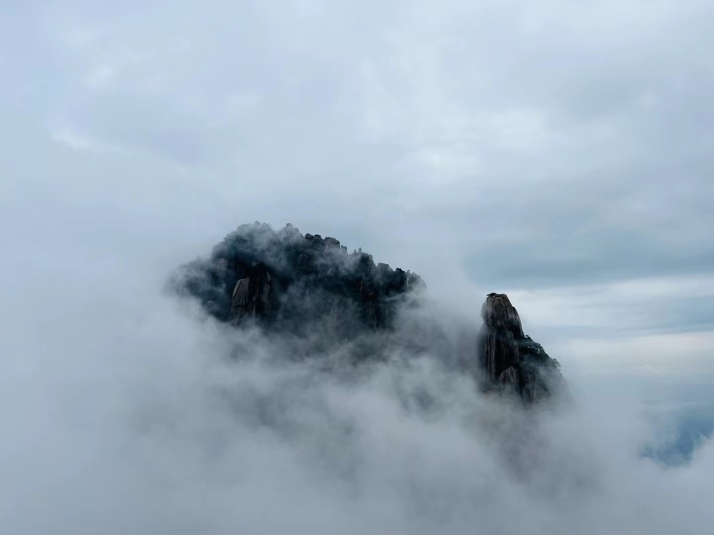 云际峰