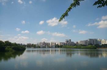 海南大学