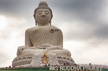 山顶大佛