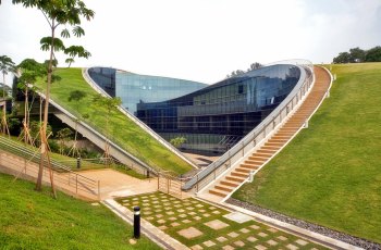 新加坡南洋理工大学