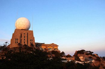 光明顶