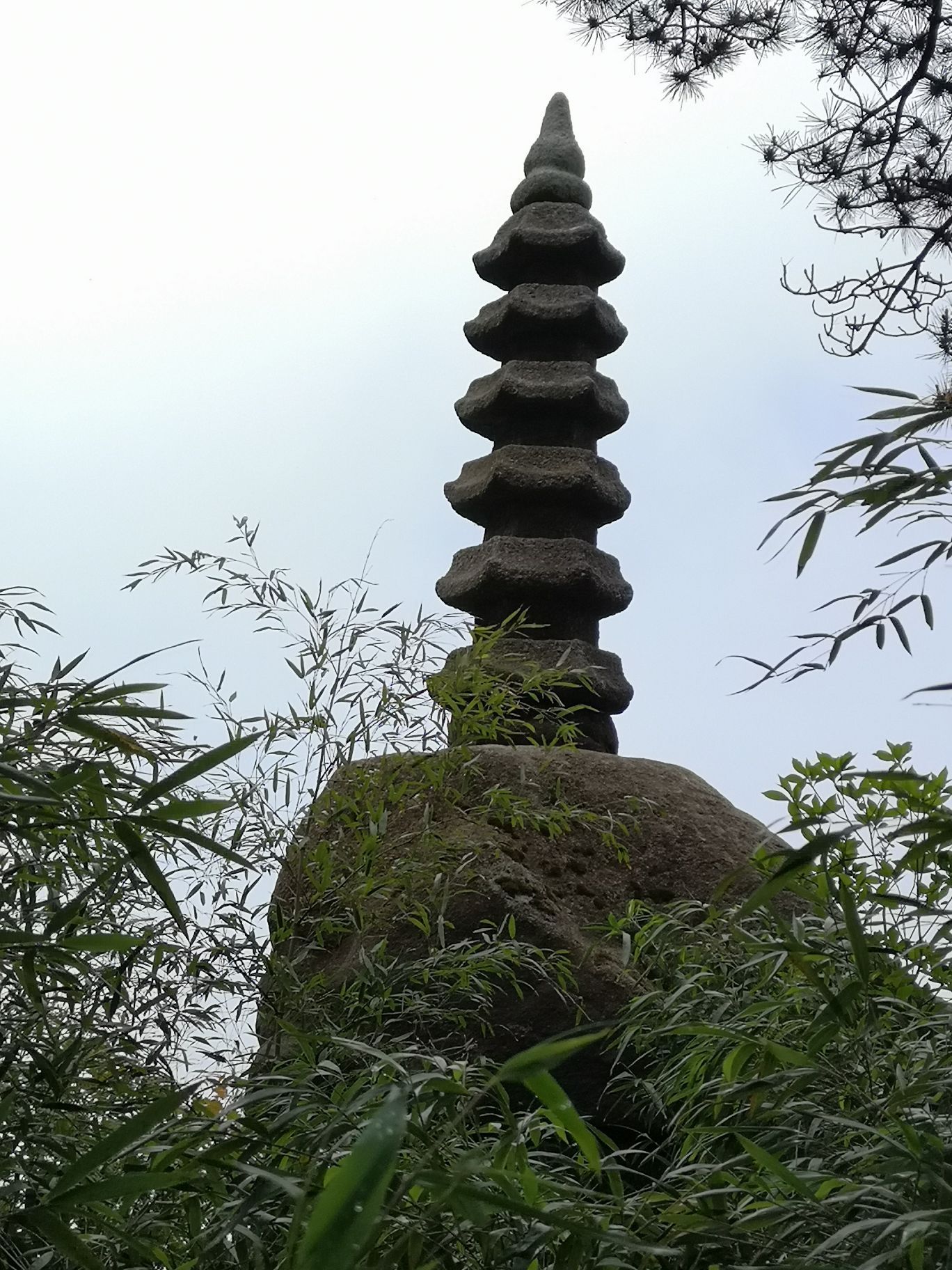 风雷塔
