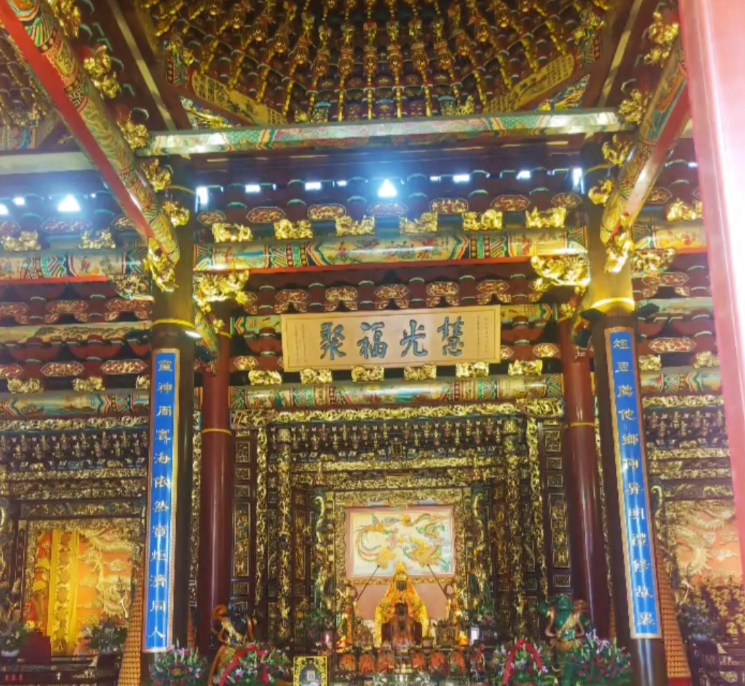 凌霄塔
