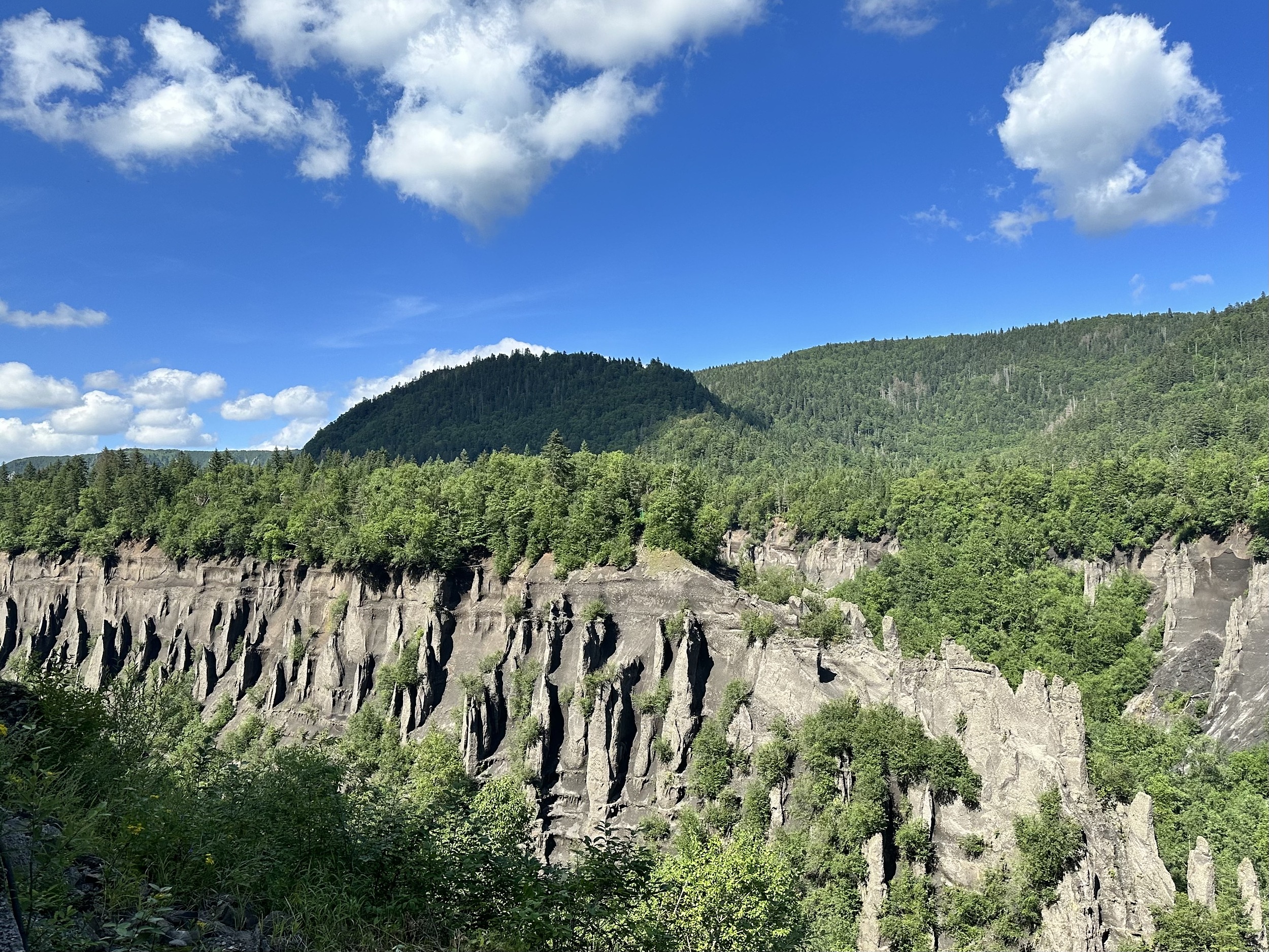 鸭绿江大峡谷