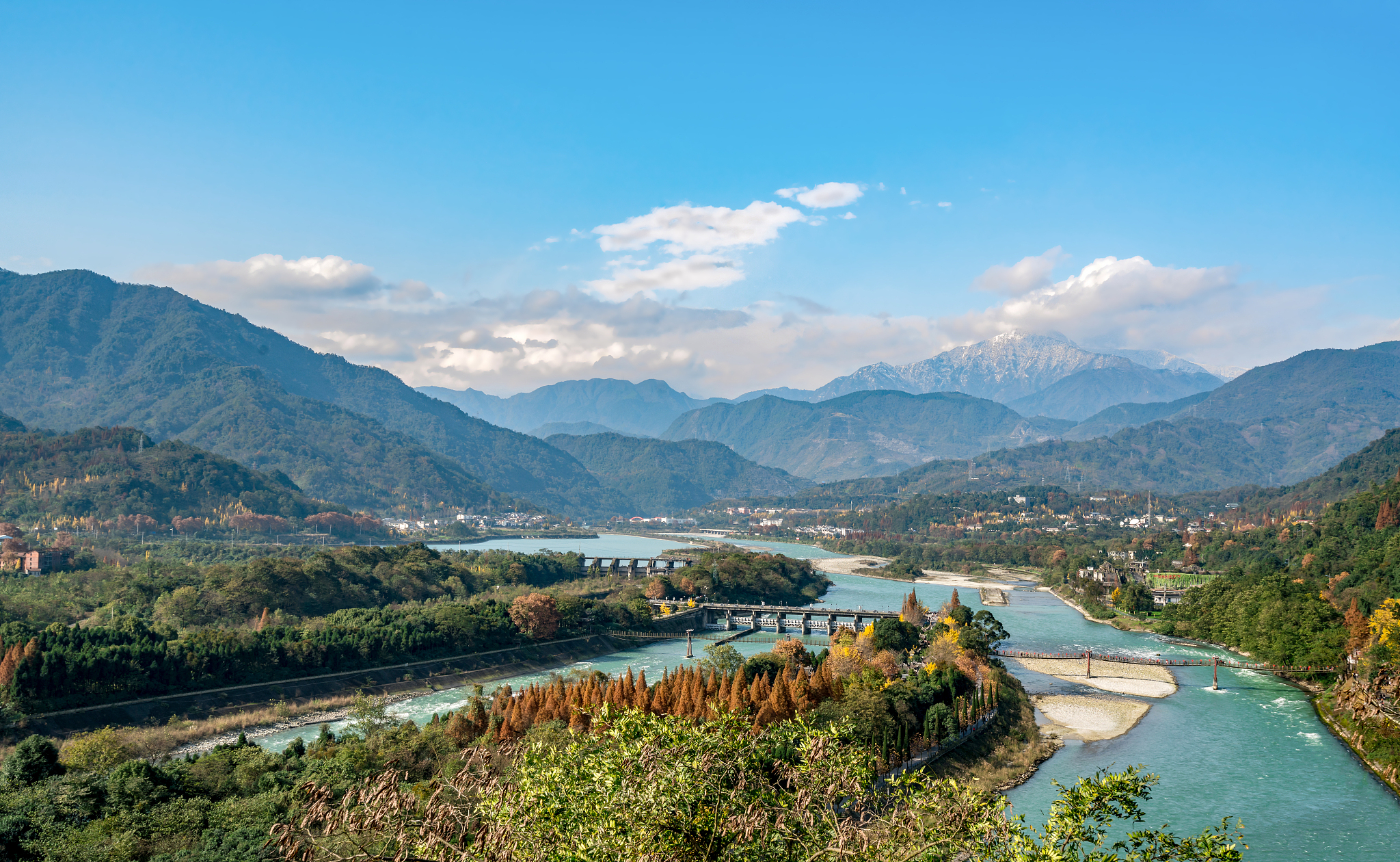 都江堰鱼嘴分水堤