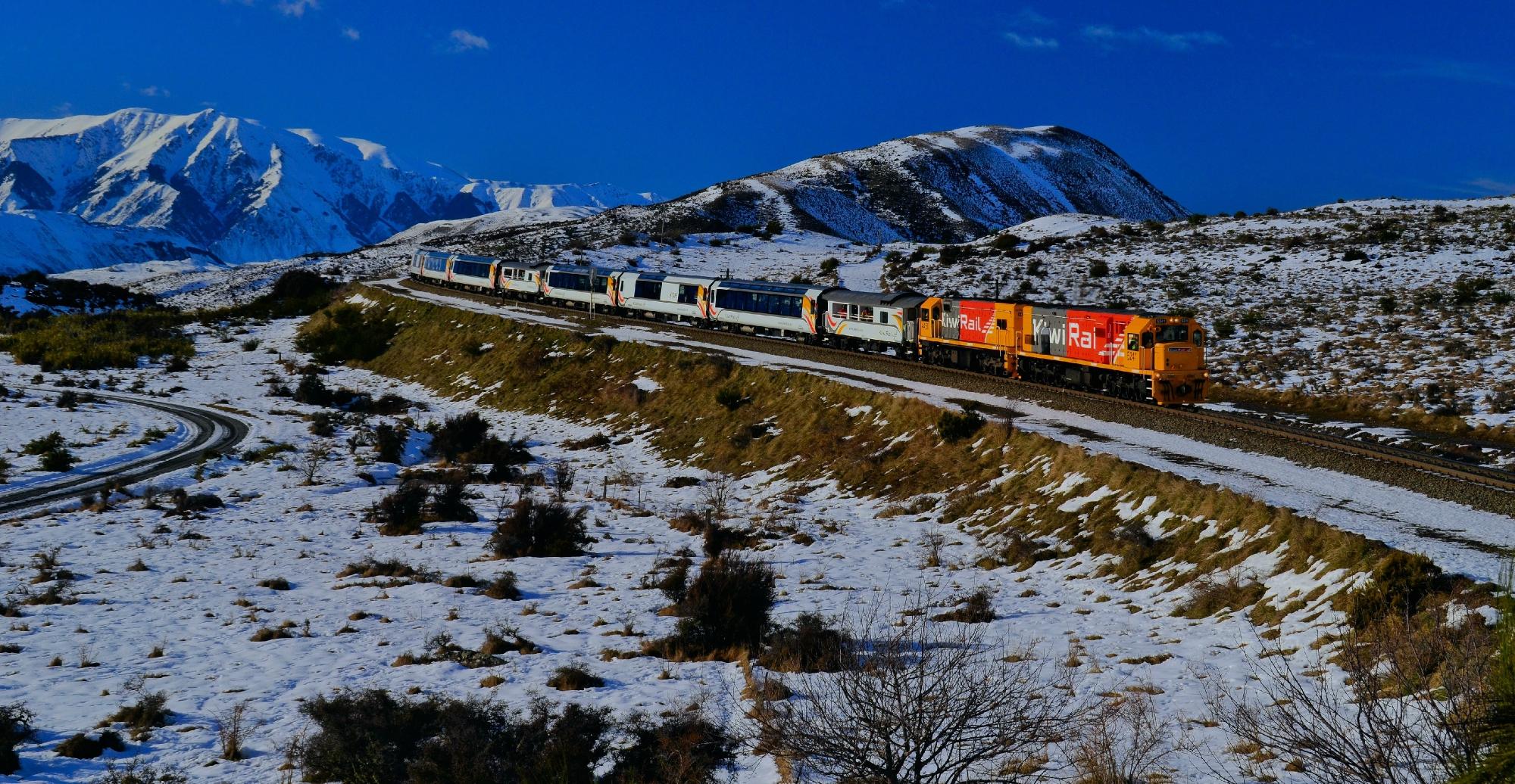 高山景观火车