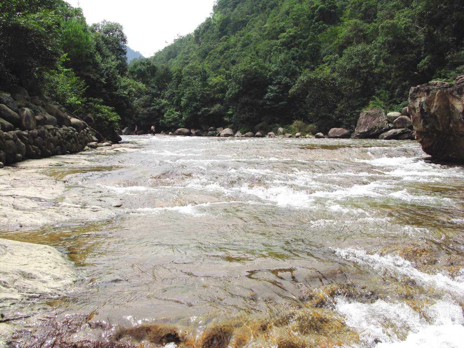 武夷山泰平洋水上广场