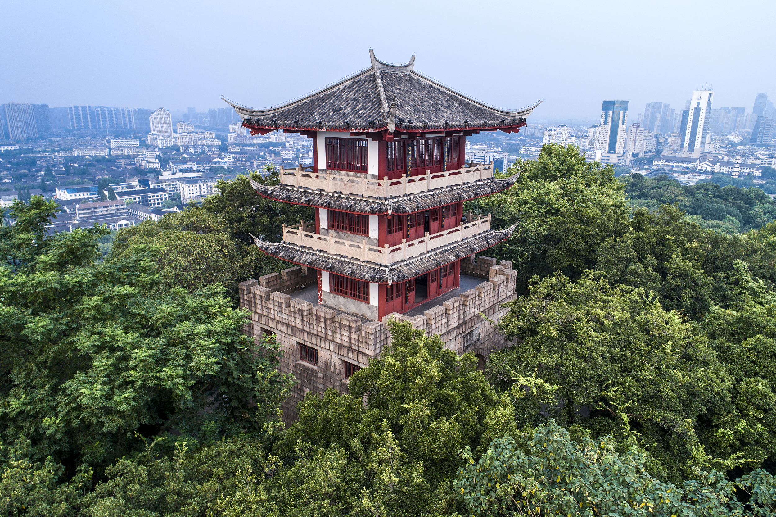 飞翼楼