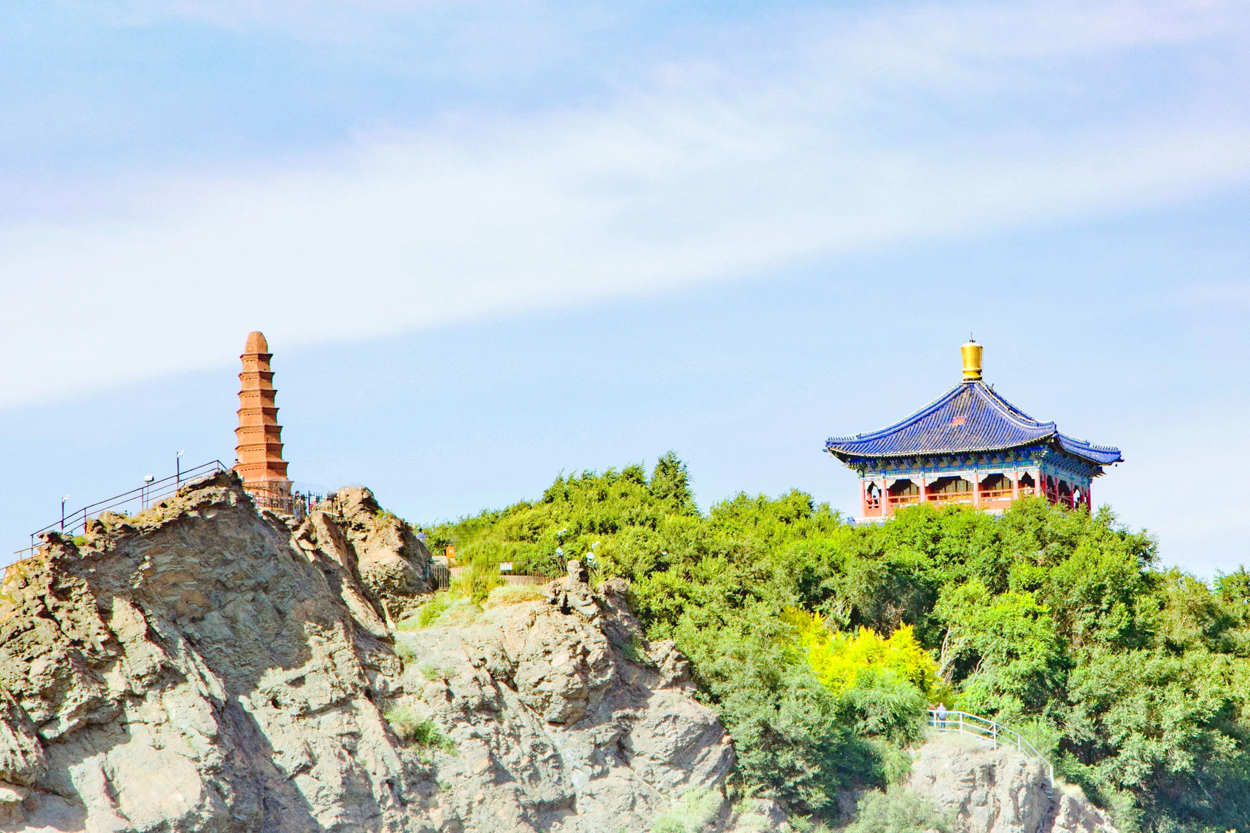 红山塔