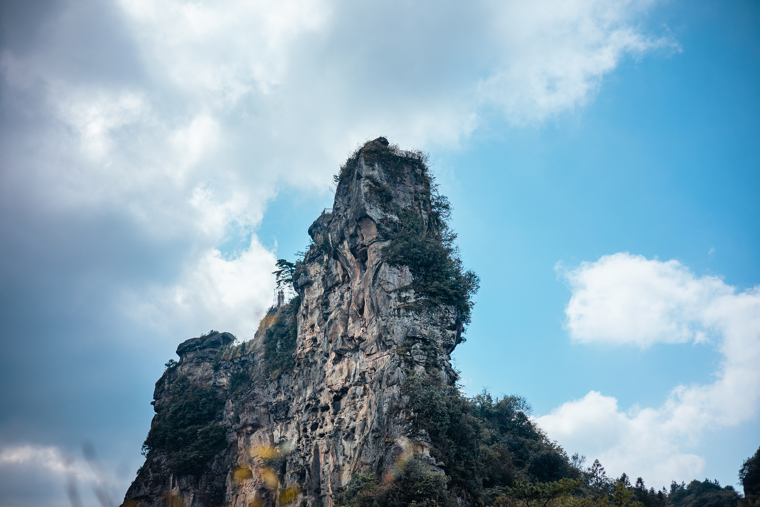 龙骨寨风景区
